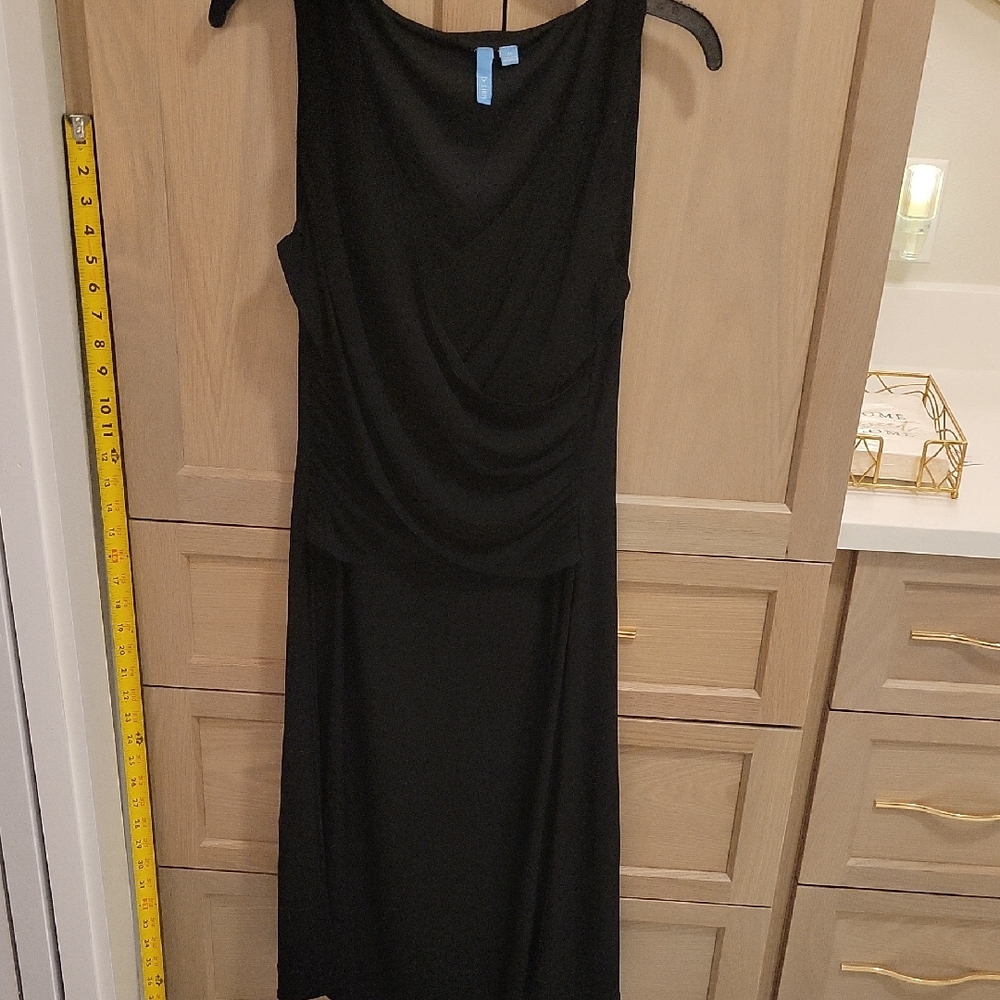 Elegant Black Midi Dress